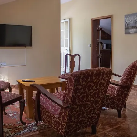 Casa Pana In Calheta Apartment
