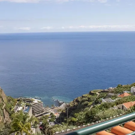 Casa Pana In Calheta Apartment *